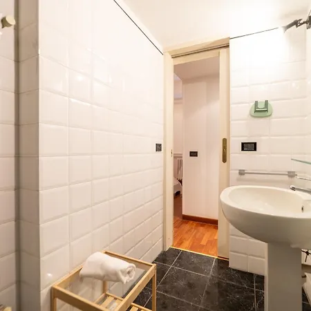 Quiet Flat In Pta Venezia * Милан