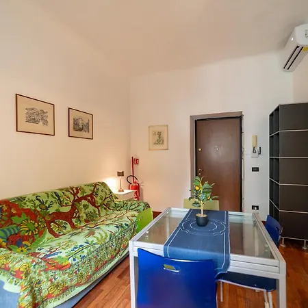 Quiet Flat In Pta Venezia Апартаменты Милан